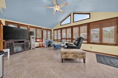 Tiny photo for 2707 WHITEHOUSE DRIVE Dr, Kokomo, IN 46902 (MLS # 202629304)