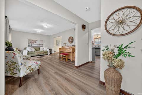 Tiny photo for 2707 WHITEHOUSE DRIVE Dr, Kokomo, IN 46902 (MLS # 202629304)