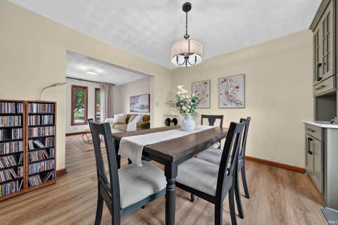 Tiny photo for 2707 WHITEHOUSE DRIVE Dr, Kokomo, IN 46902 (MLS # 202629304)