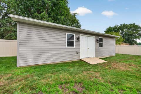 Tiny photo for 2707 WHITEHOUSE DRIVE Dr, Kokomo, IN 46902 (MLS # 202629304)