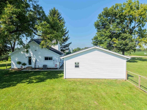 Tiny photo for 4295 S 600 W Road, Huntington, IN 46750 (MLS # 202635667)
