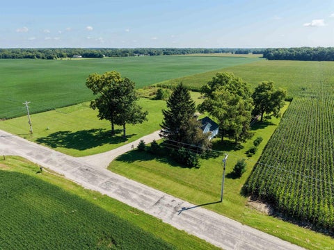 Tiny photo for 4295 S 600 W Road, Huntington, IN 46750 (MLS # 202635667)