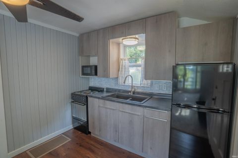 Tiny photo for 11912 W Breezy Point Drive, Monticello, IN 47960 (MLS # 202536380)