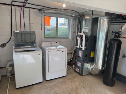 Tiny photo for 11912 W Breezy Point Drive, Monticello, IN 47960 (MLS # 202536380)