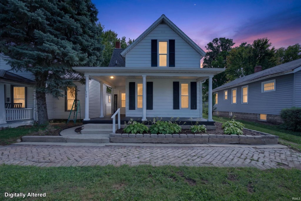 Photo of 259 W 7th Street, Peru, IN 46970 (MLS # 202638987)
