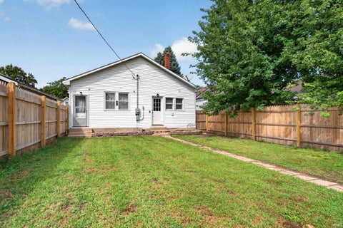 Tiny photo for 259 W 7th Street, Peru, IN 46970 (MLS # 202638987)