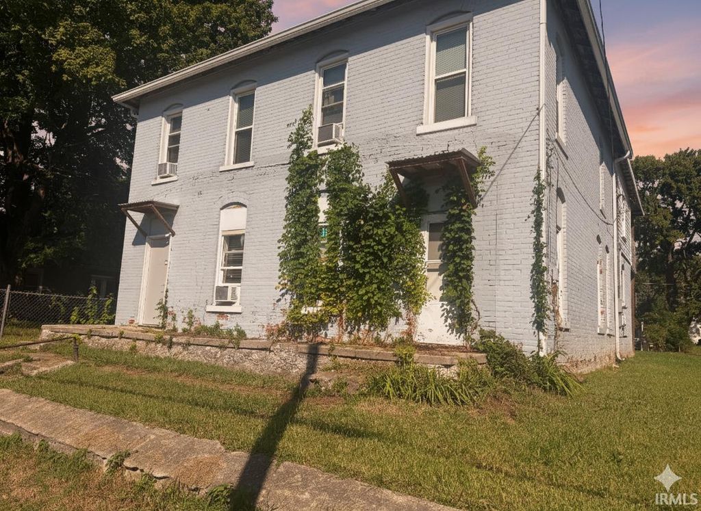 Photo of 514 W memorial Drive, Muncie, IN 47302 (MLS # 202539408)