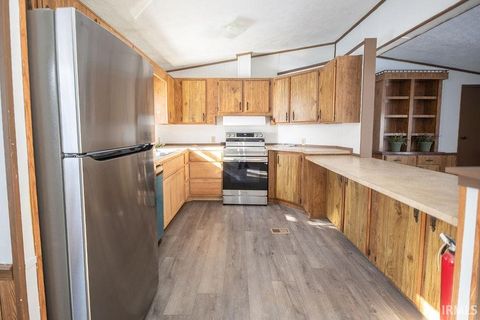 Tiny photo for 1209 W Green Tree Lane, Bloomington, IN 47403 (MLS # 202612559)