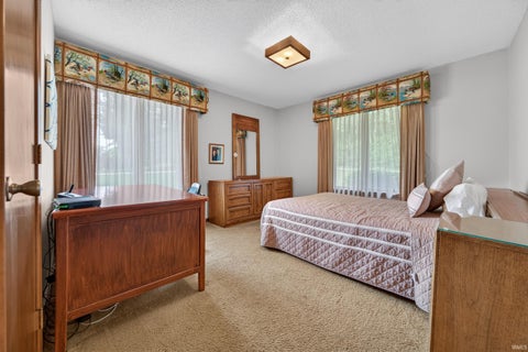 Tiny photo for 784 N CR 300 E, Logansport, IN 46947 (MLS # 202639824)