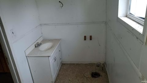 Tiny photo for 355 W Commerce Street, Dunkirk, IN 47336 (MLS # 202612537)