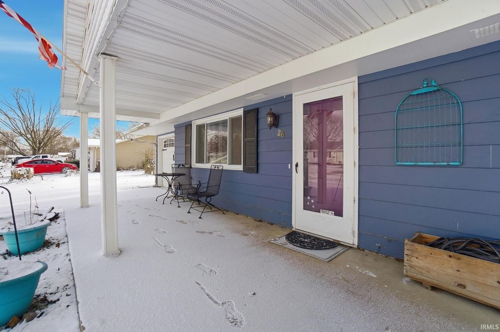 Photo of 26 Woodlawn Street, Bluffton, IN 46714 (MLS # 202602225)