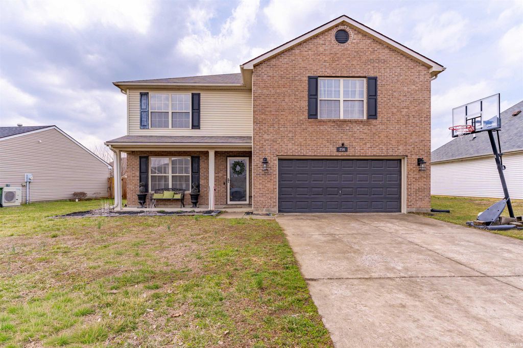 Photo of 256 E Fox Hollow Run, Henderson (KY), KY 42420 (MLS # 202606900)