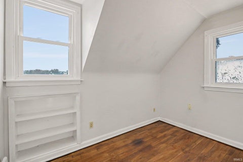 Tiny photo for 1610 N Byrkit Street, Mishawaka, IN 46545 (MLS # 202631536)