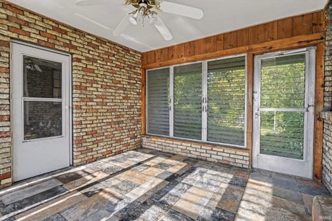 Tiny photo for 1610 N Byrkit Street, Mishawaka, IN 46545 (MLS # 202631536)