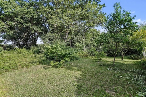 Tiny photo for 1610 N Byrkit Street, Mishawaka, IN 46545 (MLS # 202631536)