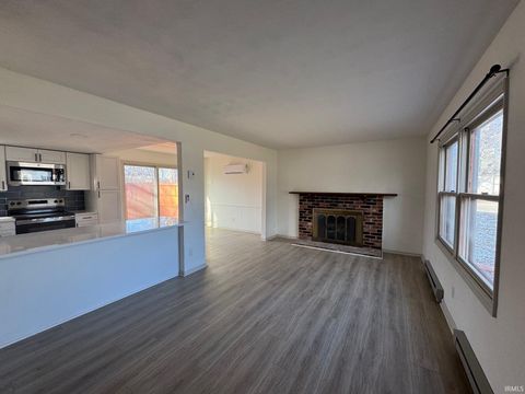 Tiny photo for 1913 W Jefferson Street, Kokomo, IN 46901 (MLS # 202601310)