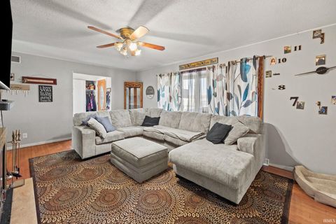 Tiny photo for 352 E County Road 200 N, Logansport, IN 46947 (MLS # 202545473)