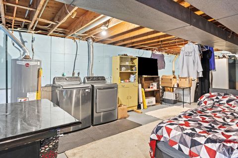 Tiny photo for 352 E County Road 200 N, Logansport, IN 46947 (MLS # 202545473)