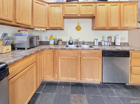 Tiny photo for 1206 W Broadway Street, Kokomo, IN 46901 (MLS # 202628416)