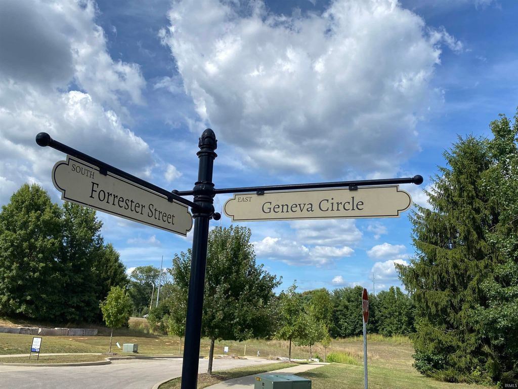 Photo of 2811 E Geneva Circle #1, Bloomington, IN 47401 (MLS # 202537801)