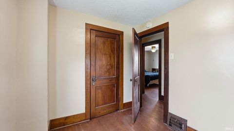 Tiny photo for 2130 Parnell Avenue, Fort Wayne, IN 46805 (MLS # 202616173)