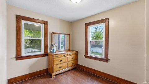 Tiny photo for 2130 Parnell Avenue, Fort Wayne, IN 46805 (MLS # 202616173)