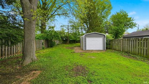 Tiny photo for 2130 Parnell Avenue, Fort Wayne, IN 46805 (MLS # 202616173)