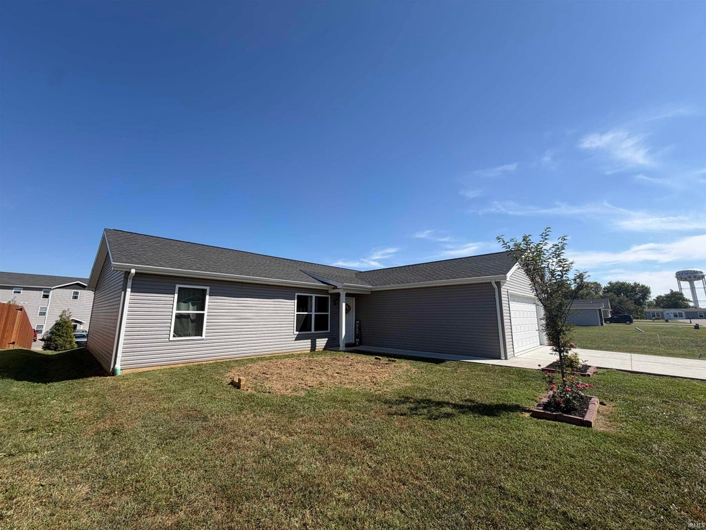 Photo of 1312 S Baldwin Court, Princeton, IN 47670 (MLS # 202637075)