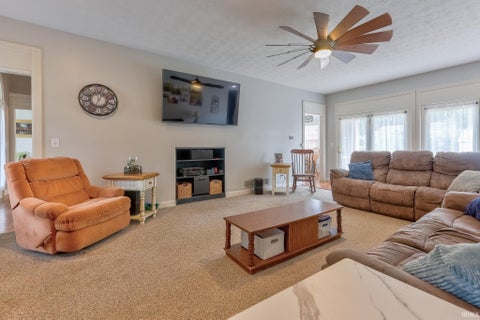 Tiny photo for 7555 Youngs Court, Newburgh, IN 47630 (MLS # 202629730)