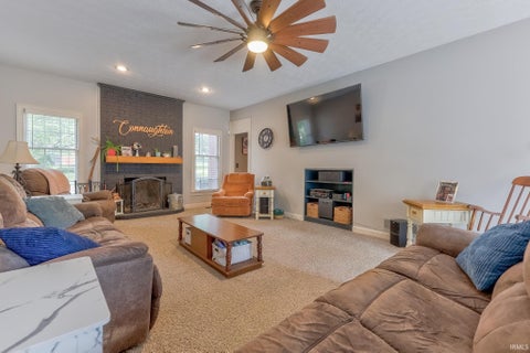 Tiny photo for 7555 Youngs Court, Newburgh, IN 47630 (MLS # 202629730)