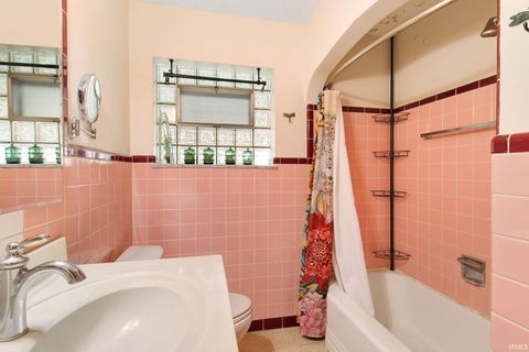 Tiny photo for 1917 S WASHINGTON Street, Kokomo, IN 46902 (MLS # 202544270)