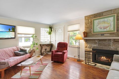 Tiny photo for 1917 S WASHINGTON Street, Kokomo, IN 46902 (MLS # 202544270)