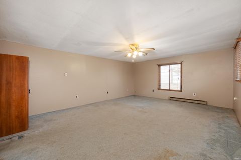 Tiny photo for 806 E Hall Street, Greentown, IN 46936 (MLS # 202549780)