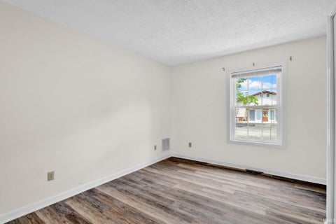 Tiny photo for 1016 E Commons Drive, Bloomington, IN 47401 (MLS # 202623841)