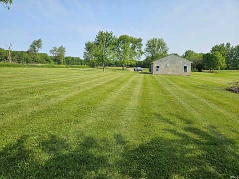 Tiny photo for 1593 W 200 N, Peru, IN 46970 (MLS # 202532208)