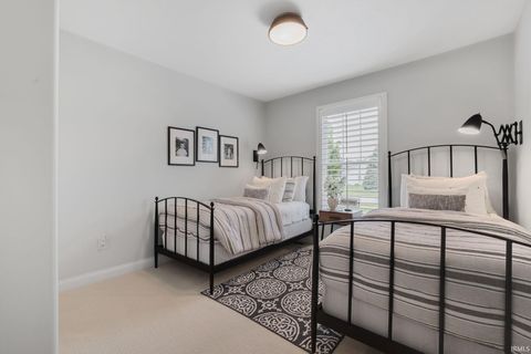 Tiny photo for 714 Dice Court, South Bend, IN 46614 (MLS # 202616166)