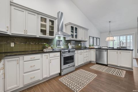 Tiny photo for 714 Dice Court, South Bend, IN 46614 (MLS # 202616166)