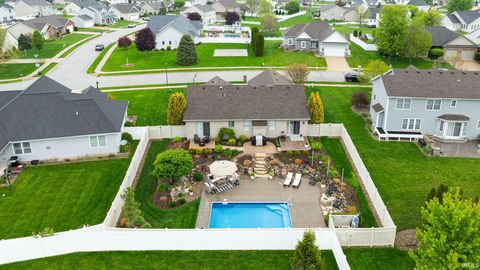 Tiny photo for 714 Dice Court, South Bend, IN 46614 (MLS # 202616166)