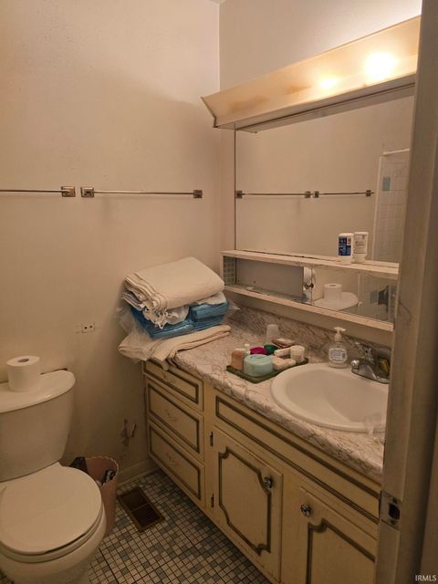 Tiny photo for 5900 Dartmouth Court, Kokomo, IN 46902 (MLS # 202616349)