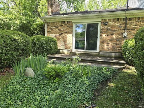Tiny photo for 5900 Dartmouth Court, Kokomo, IN 46902 (MLS # 202616349)