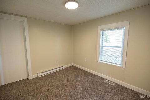 Tiny photo for 626 E Jackson Street, Kokomo, IN 46901 (MLS # 202626287)