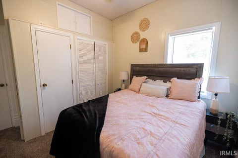 Tiny photo for 626 E Jackson Street, Kokomo, IN 46901 (MLS # 202626287)