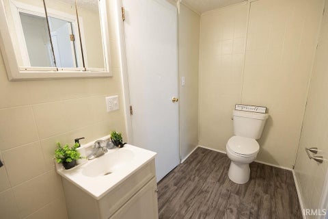 Tiny photo for 626 E Jackson Street, Kokomo, IN 46901 (MLS # 202626287)