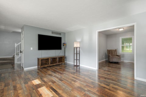 Tiny photo for 50779 Sherwood Drive, Granger, IN 46530 (MLS # 202635178)