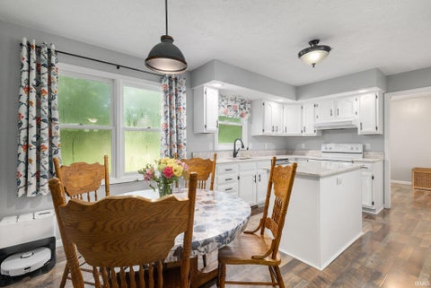 Tiny photo for 50779 Sherwood Drive, Granger, IN 46530 (MLS # 202635178)