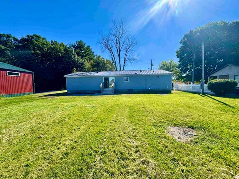 Tiny photo for 2106 Goose Pond Road, Rochester, IN 46975 (MLS # 202641275)