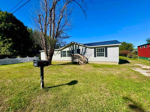 Tiny photo for 2106 Goose Pond Road, Rochester, IN 46975 (MLS # 202641275)