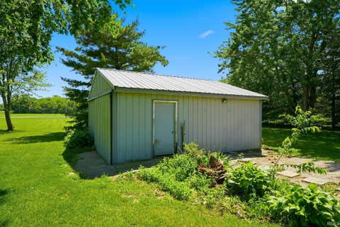 Tiny photo for 11201 S County Road 700 E, Selma, IN 47383 (MLS # 202621781)