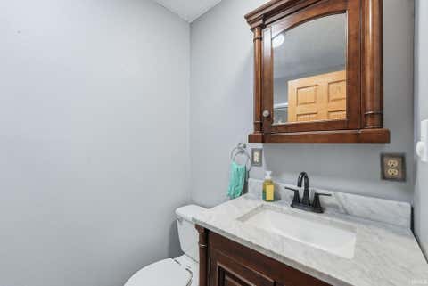 Tiny photo for 11201 S County Road 700 E, Selma, IN 47383 (MLS # 202621781)