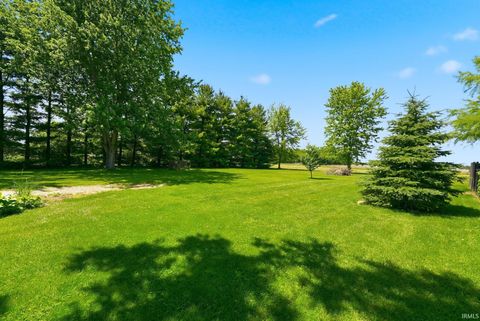 Tiny photo for 11201 S County Road 700 E, Selma, IN 47383 (MLS # 202621781)